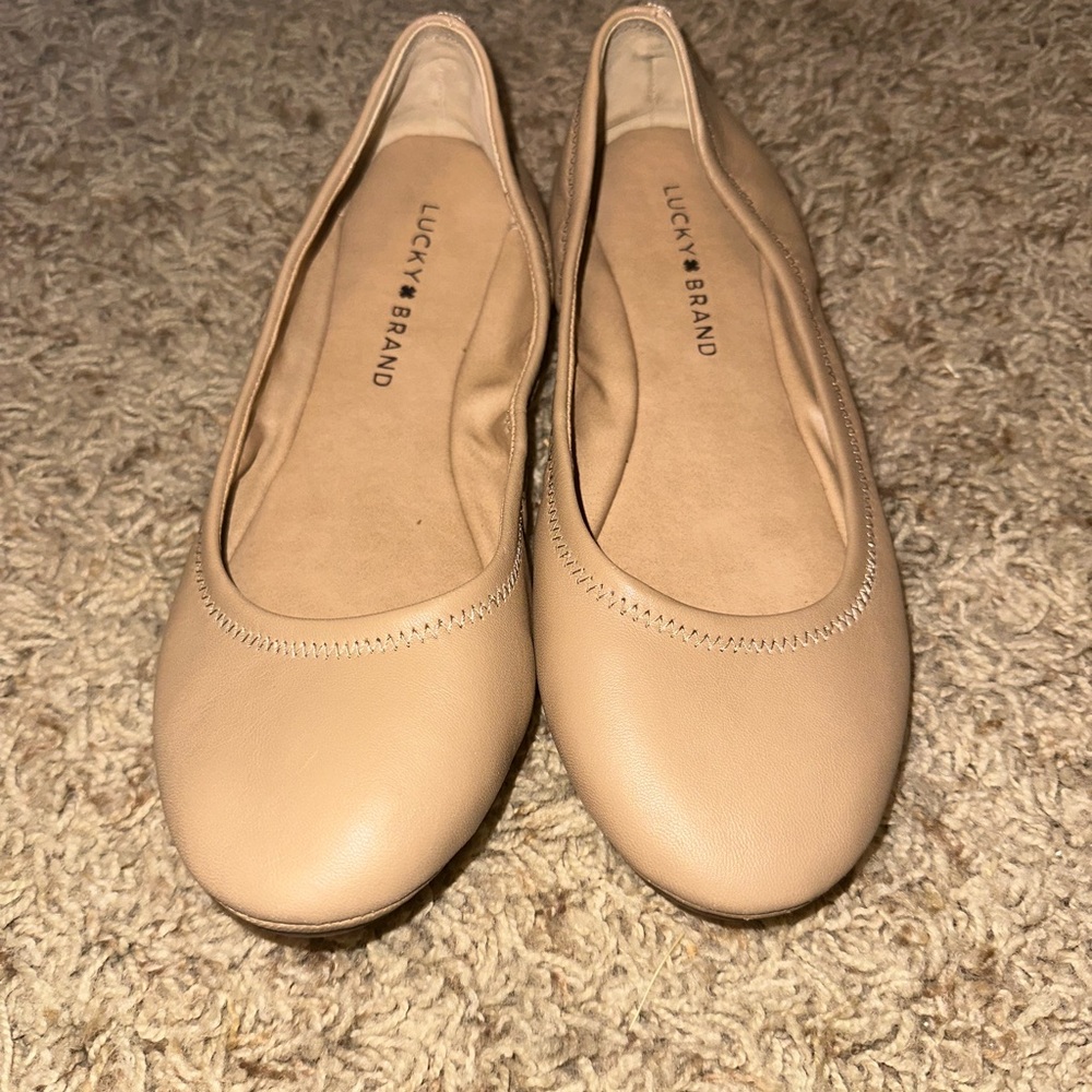 Lucky Brand ballet flats 7M